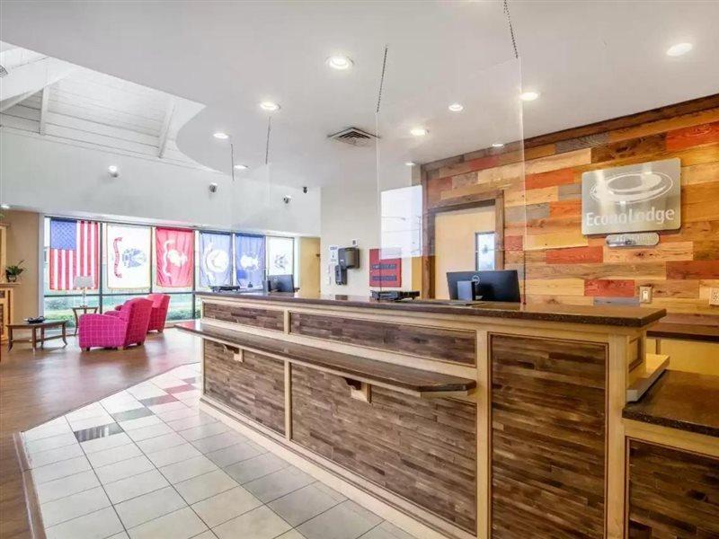 Econo Lodge Naval Station Norfolk Extérieur photo